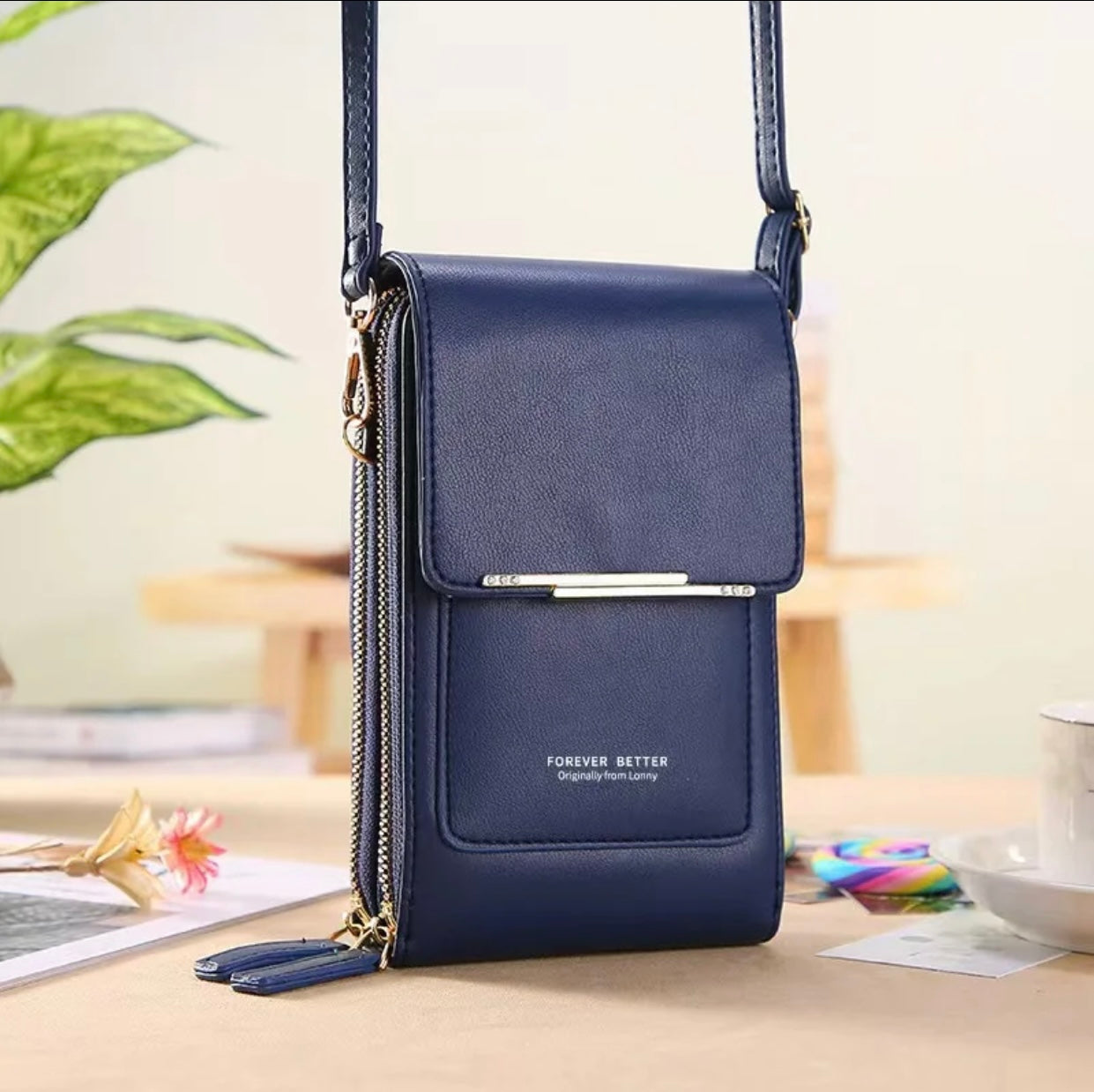 Cel phone multi-pocket bags