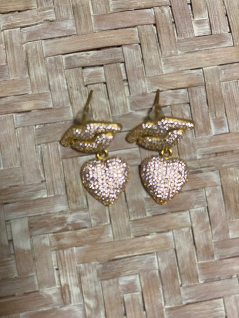 Love & Kisses Earrings