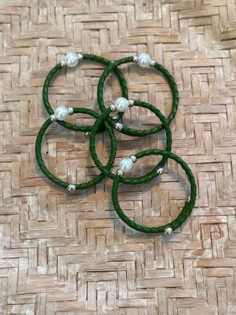 Colored Bangles with Pearl
