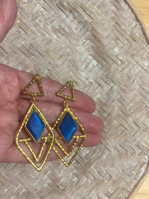 Rhombus Earrings with Cat Eye stones